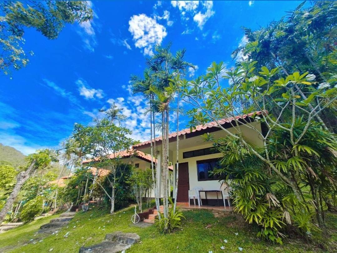 Koh Mook Rubber Tree Bungalows Exteriör bild